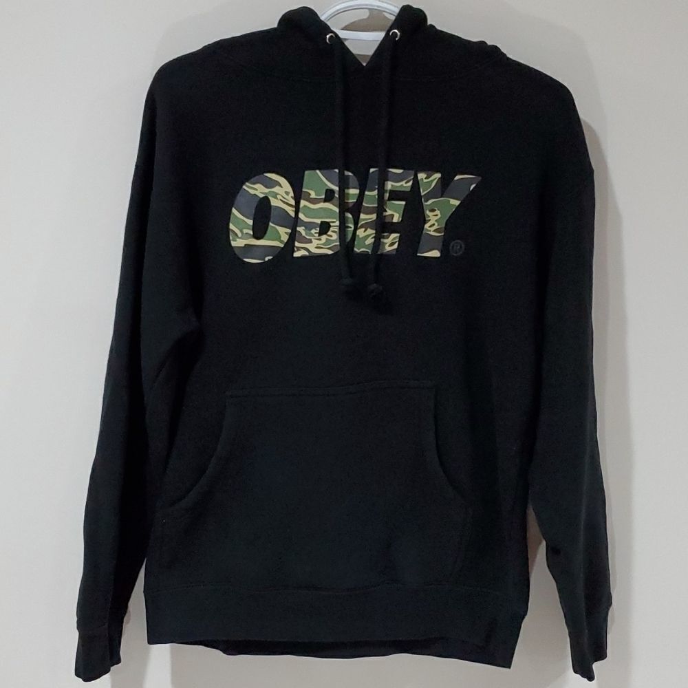 Obey hoodie